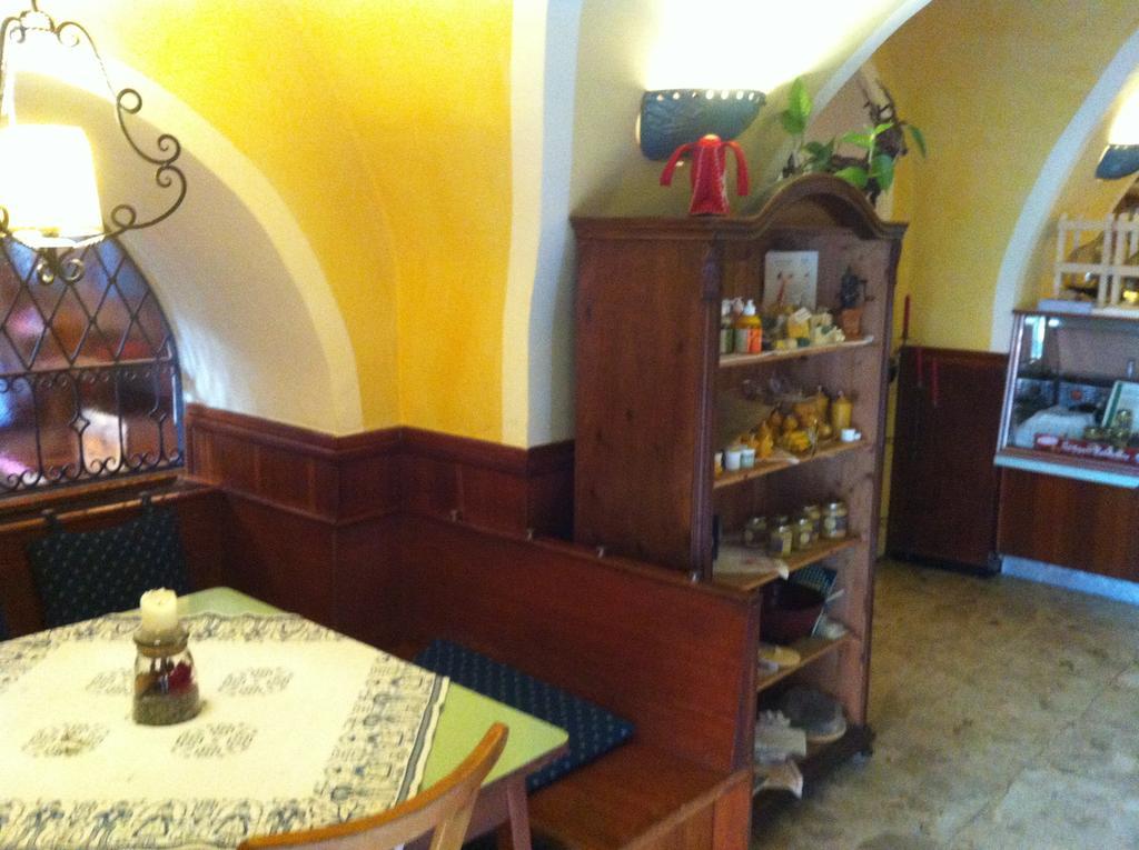 Der Eberhard - Wohnen & Essen Bei Ilse Hotell Sankt Michael in Obersteiermark Exteriör bild