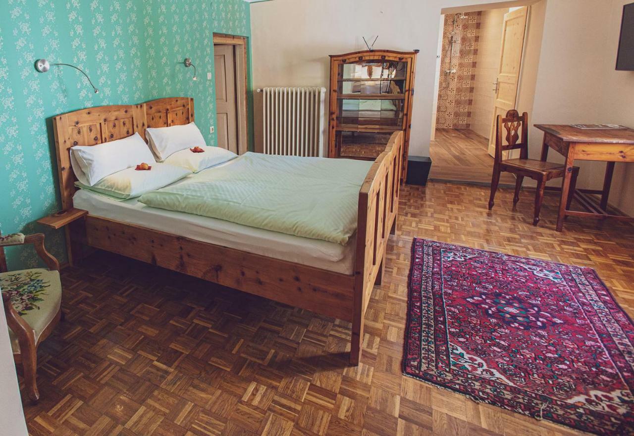 Der Eberhard - Wohnen & Essen Bei Ilse Hotell Sankt Michael in Obersteiermark Exteriör bild